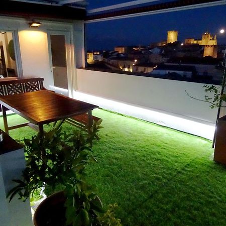Atico77 Apartment กาเซเรส ภายนอก รูปภาพ