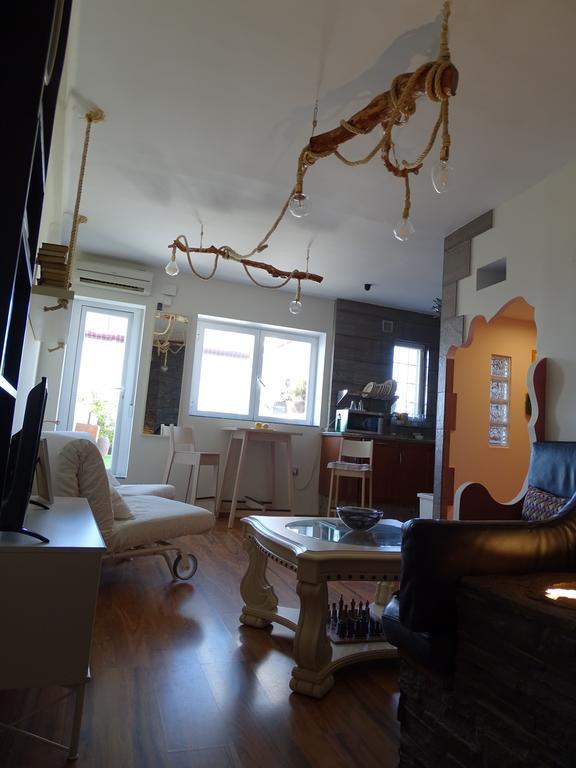 Atico77 Apartment กาเซเรส ภายนอก รูปภาพ